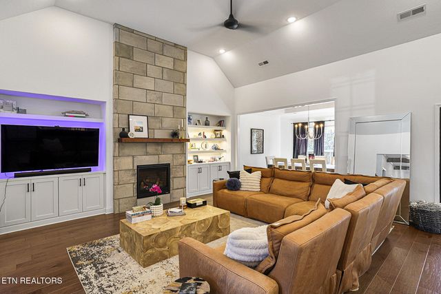 12255 Broady Glen Lane, Knoxville, TN 37932