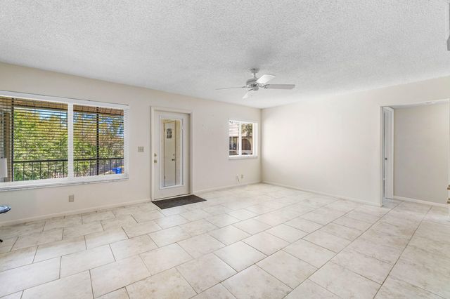 322 Pine Ridge Circle A-2, Greenacres, FL 33463