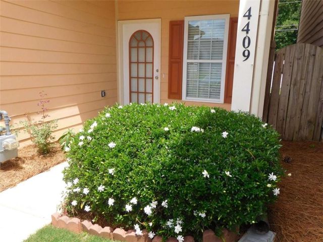 4409 Plum Frost Court, Oakwood, GA 30566