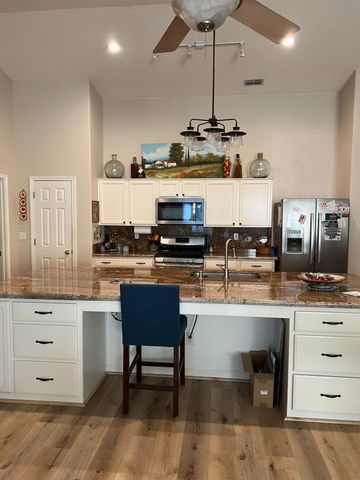 522 Osprey Dr, Patterson, CA 95363