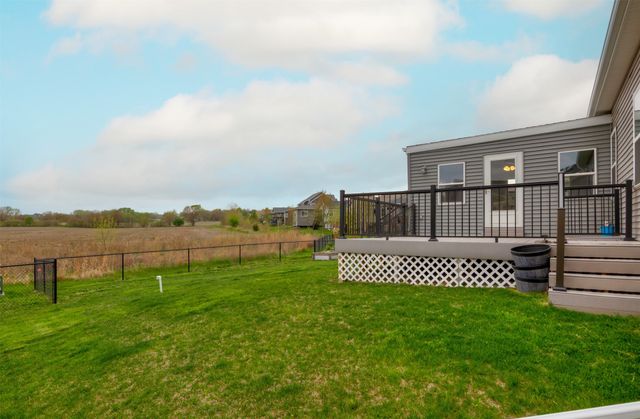 7920 NW 95th Street, Johnston, IA 50131