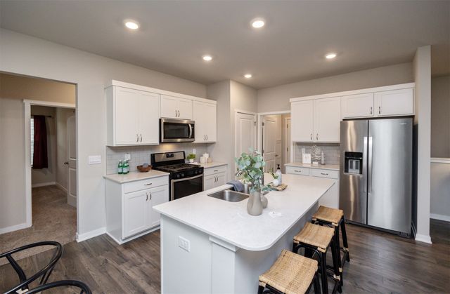 7920 NW 95th Street, Johnston, IA 50131