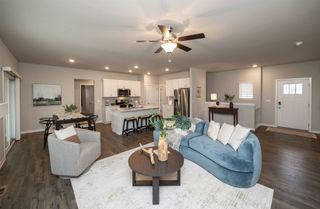 7920 NW 95th Street, Johnston, IA 50131