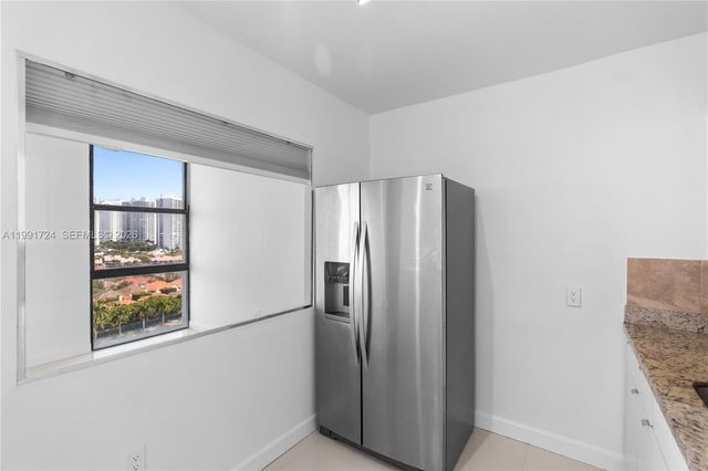 3675 N Country Club Dr 1501, Aventura, FL 33180