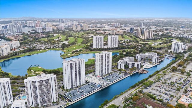 3675 N Country Club Dr 1501, Aventura, FL 33180