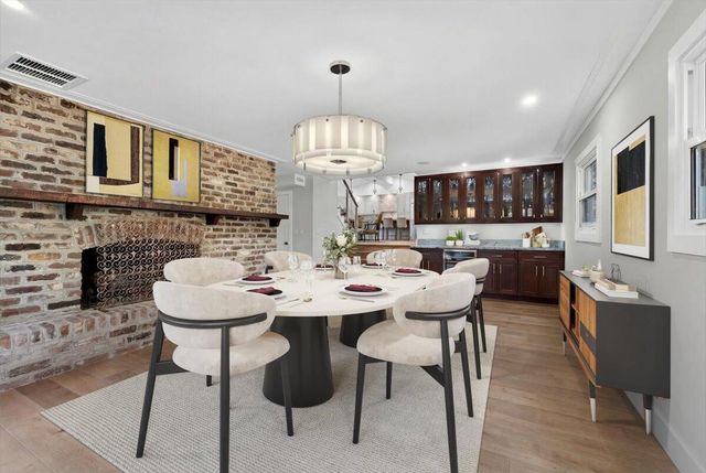 517 Pelzer Drive, Mount Pleasant, SC 29464