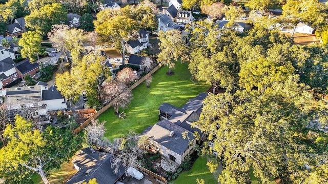 517 Pelzer Drive, Mount Pleasant, SC 29464