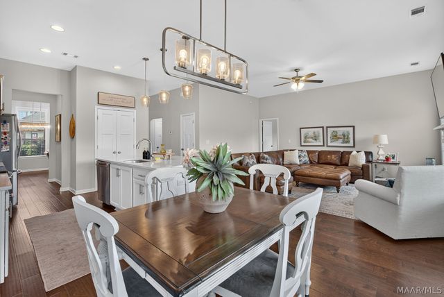 9302 CRESCENT LODGE Circle, Pike Road, AL 36064