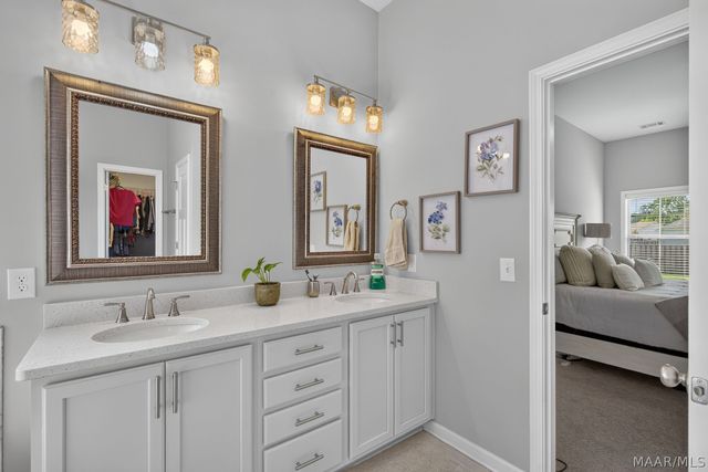 9302 CRESCENT LODGE Circle, Pike Road, AL 36064