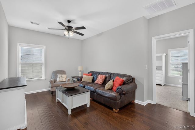 9302 CRESCENT LODGE Circle, Pike Road, AL 36064