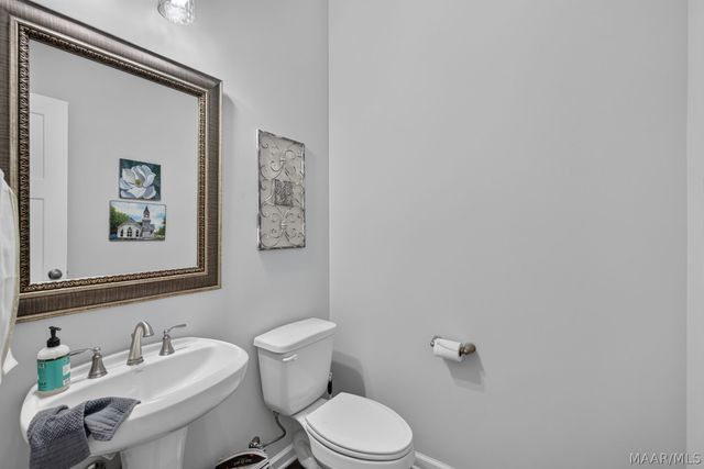 9302 CRESCENT LODGE Circle, Pike Road, AL 36064