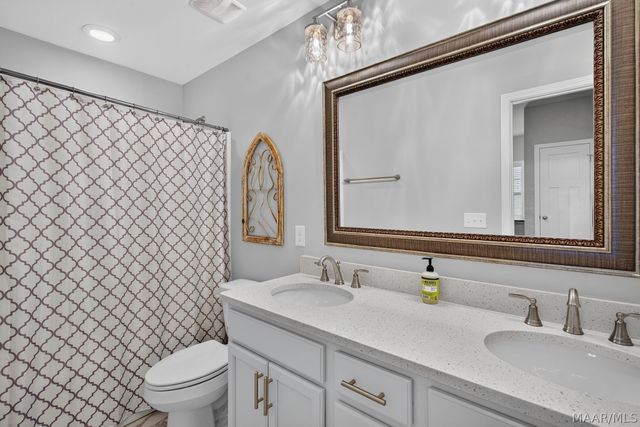 9302 CRESCENT LODGE Circle, Pike Road, AL 36064