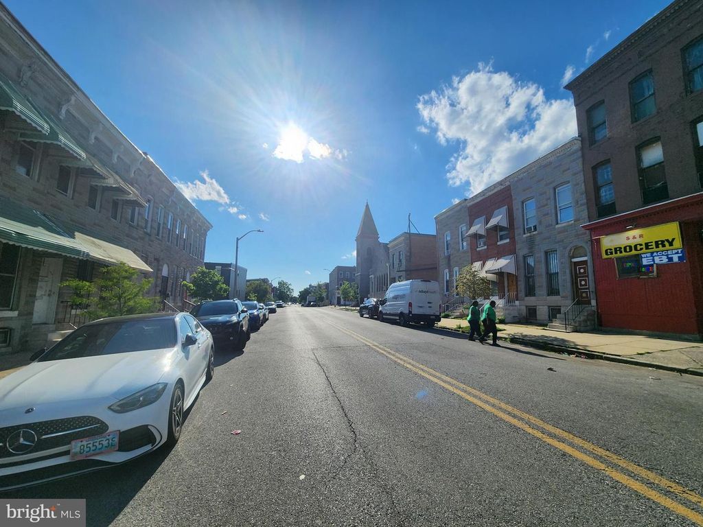 Image 17 of property listing at 1613 E LAFAYETTE AVE, Baltimore, MD 21213
