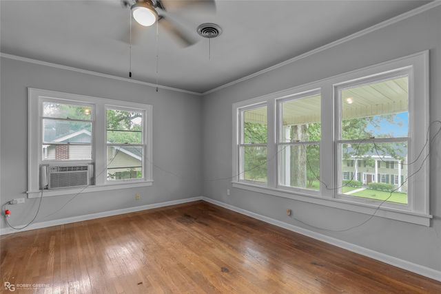 244 Forest Avenue, Shreveport, LA 71104