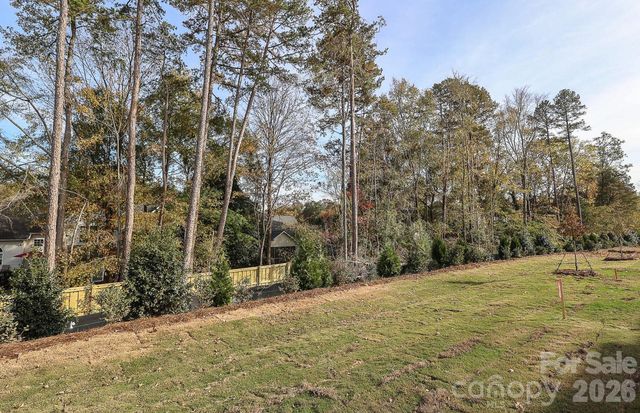 2019 Bayou Trace Drive, Charlotte, NC 28262