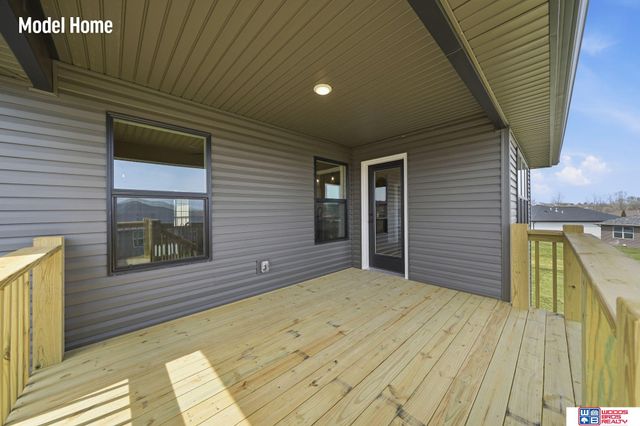 2736 Kinzie Circle, Lincoln, NE 68507