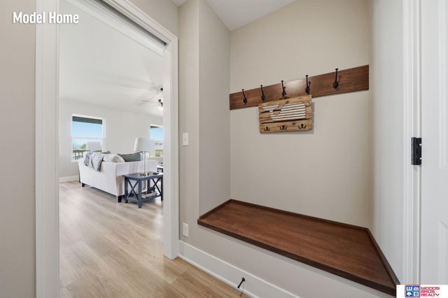 2736 Kinzie Circle, Lincoln, NE 68507
