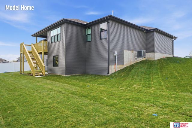 2736 Kinzie Circle, Lincoln, NE 68507