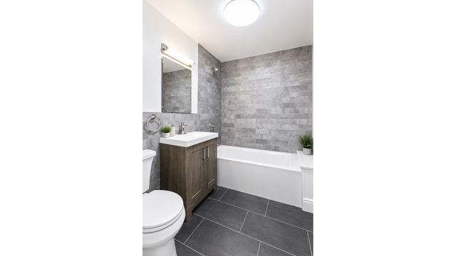 438 LEWIS Avenue, New York City, NY 11233
