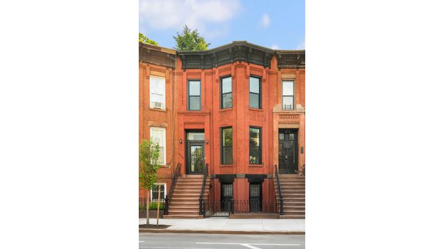438 LEWIS Avenue, New York City, NY 11233