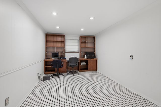 126 Chesswood, San Antonio, TX 78228