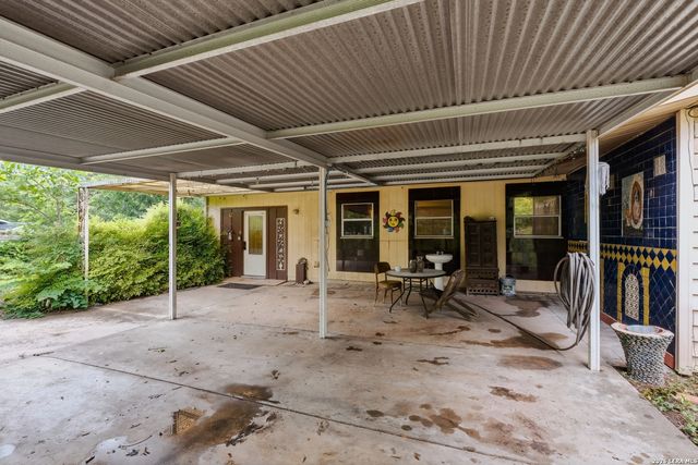 126 Chesswood, San Antonio, TX 78228