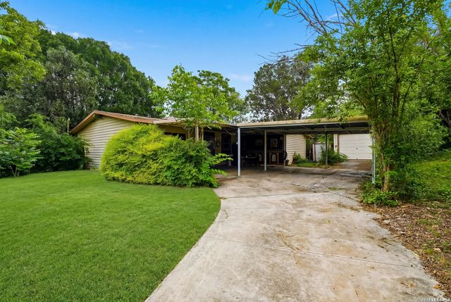 126 Chesswood, San Antonio, TX 78228