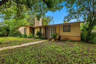 126 Chesswood, San Antonio, TX 78228