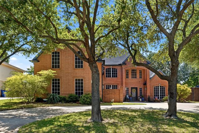 128 Greenhill Trail S, Trophy Club, TX 76262