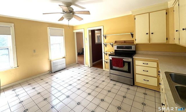 63 Elmwood Heights, Colchester, CT 06415