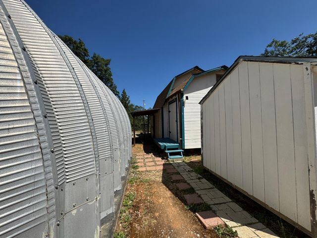 14764 Tanyard Hill Rd, Pine Grove, CA 95665