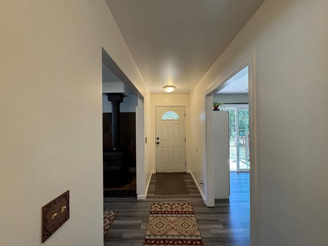 14764 Tanyard Hill Rd, Pine Grove, CA 95665