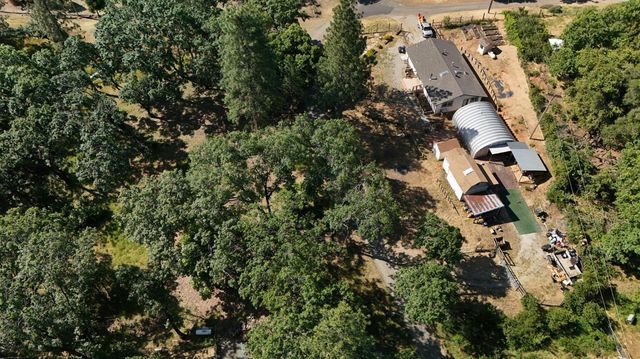 14764 Tanyard Hill Rd, Pine Grove, CA 95665