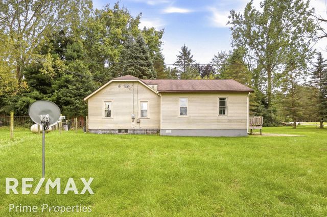 10083 S Lewis Road, Millington, MI 48746