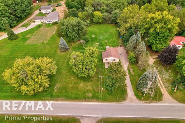 10083 S Lewis Road, Millington, MI 48746