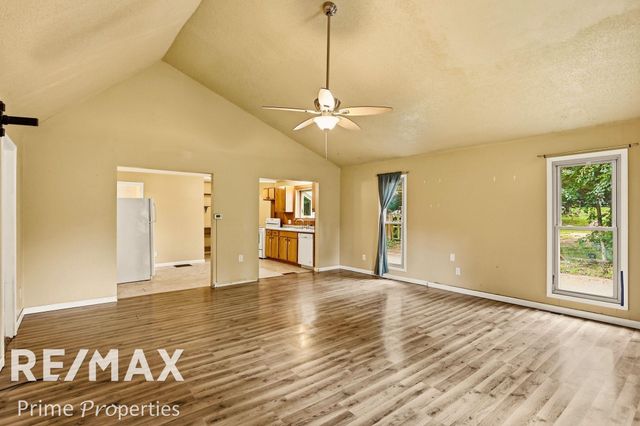 10083 S Lewis Road, Millington, MI 48746