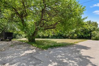 3650 Elsa Avenue, St Ann, MO 63074