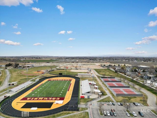 4225 E Park Ridge Dr, Nampa, ID 83687