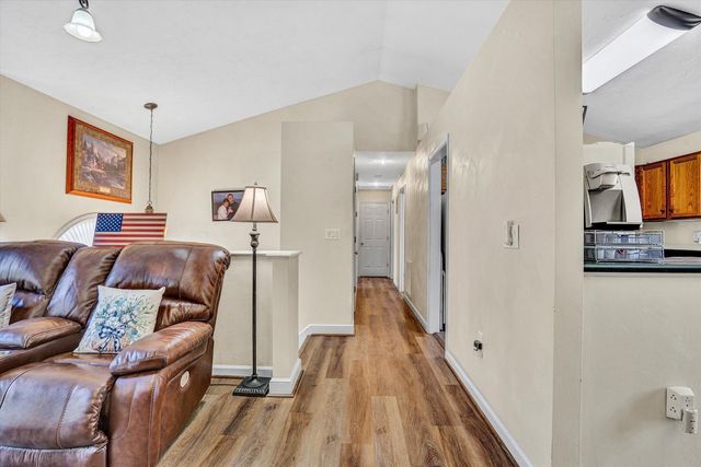 927 Harmon CIR, Roanoke, VA 24019