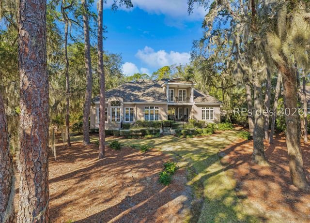25 Ashley Hall Dr, Bluffton, SC 29910