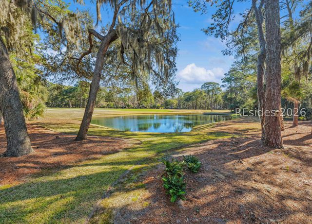 25 Ashley Hall Dr, Bluffton, SC 29910