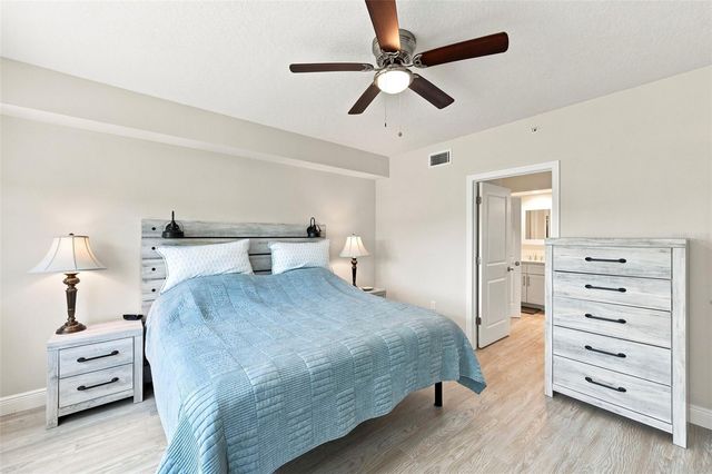 960 STARKEY ROAD 9205, Largo, FL 33771