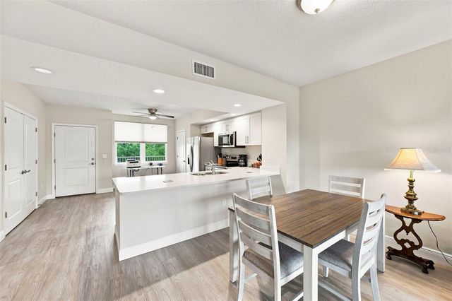 960 STARKEY ROAD 9205, Largo, FL 33771