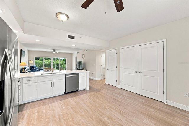 960 STARKEY ROAD 9205, Largo, FL 33771