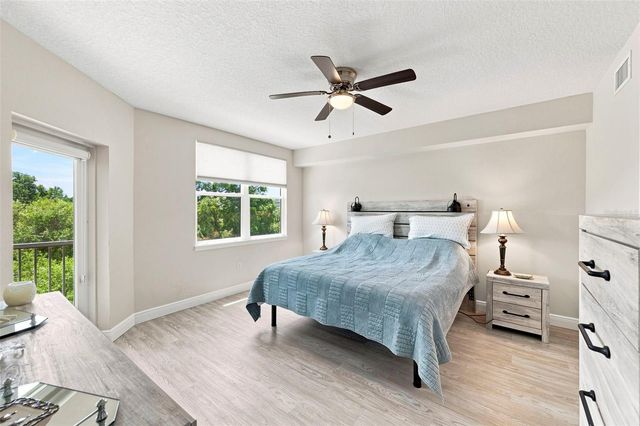 960 STARKEY ROAD 9205, Largo, FL 33771