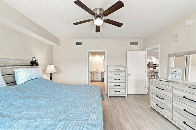 960 STARKEY ROAD 9205, Largo, FL 33771