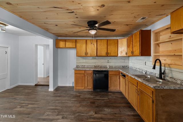 150 Newman Street, Sneedville, TN 37869