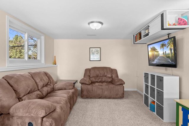 6657 Wendell Way, Deforest, WI 53532