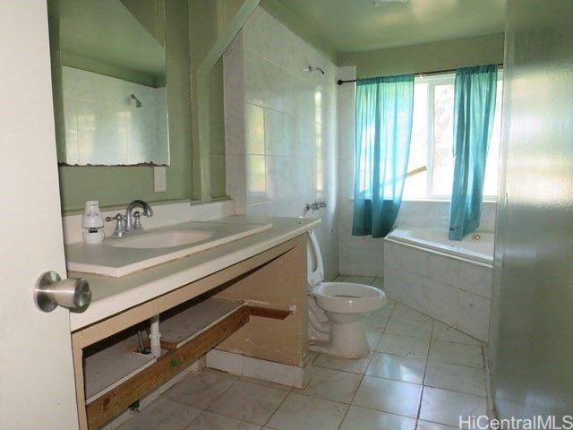 84-760 Upena Street, Waianae, HI 96792
