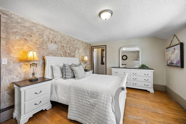 3646 Emerson Avenue N, Minneapolis, MN 55412